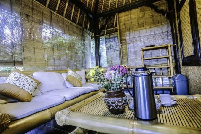 1Bd Guest House In Family Compound1, 15 Minute Walk To Yoga Barn Ubud Buitenkant foto